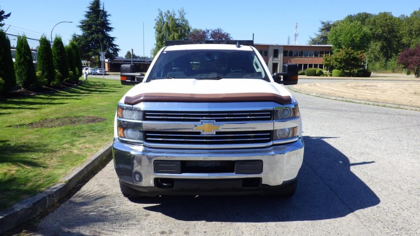 2015-chevrolet-silverado-3500hd-crew-cab-flat-deck-4wd-chevrolet-silverado-3500hd-big-2