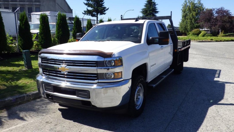 2015-chevrolet-silverado-3500hd-crew-cab-flat-deck-4wd-chevrolet-silverado-3500hd-big-3